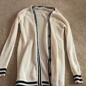 American Eagle cream cardigan